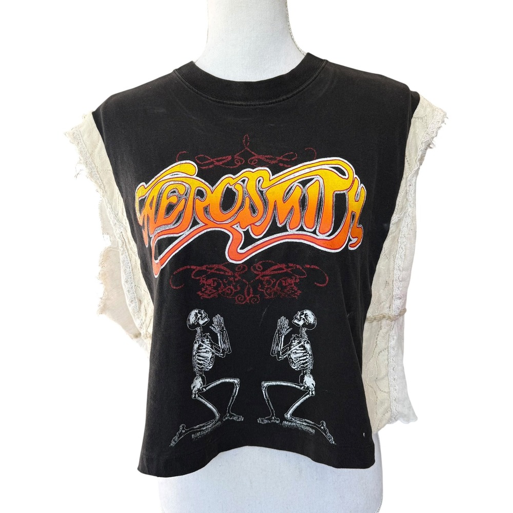 Wiz & Witch Aerosmith Graphic Tank Top Black Lace Reconstructed Boho Rocker‎ L